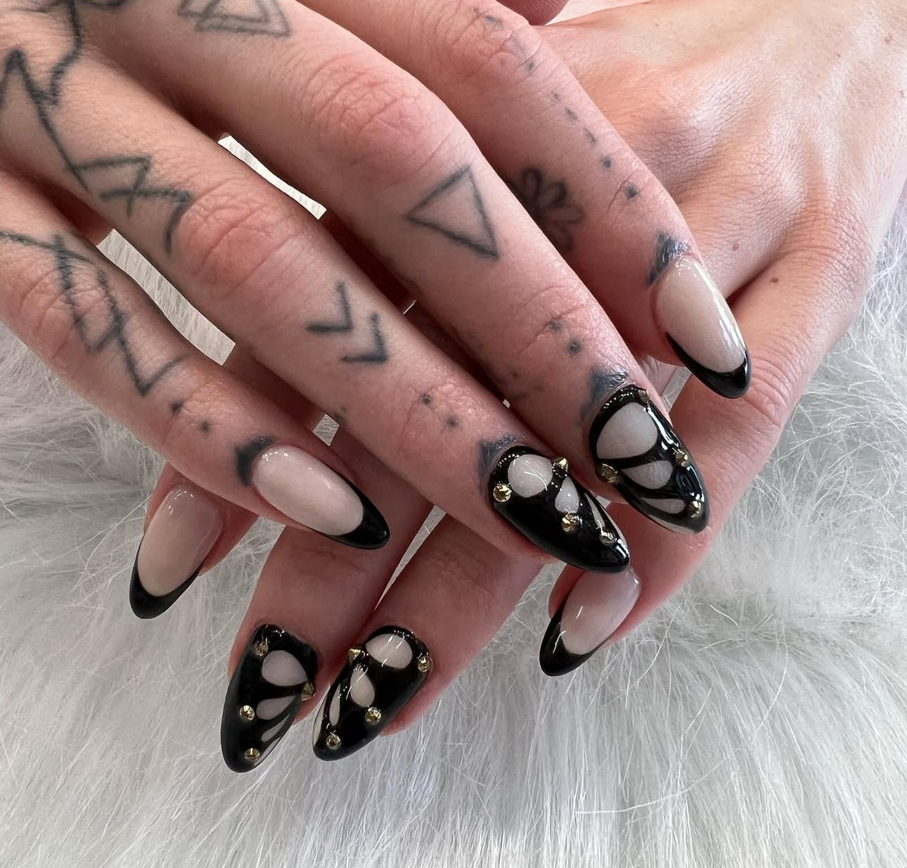 Niveen Nail Bar nail photo 2