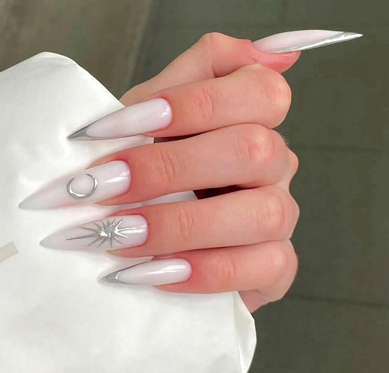 Niveen Nail Bar nail photo 6